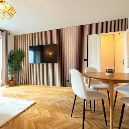 Appartamento Cia - Flat With Balcony In East Paris, Buttes Chaumont *