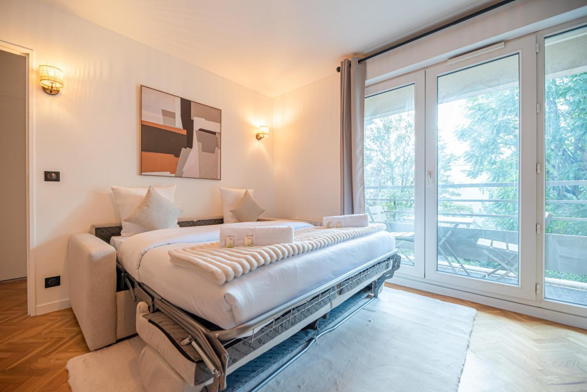 Cia - Flat With Balcony In East Paris, Buttes Chaumont Appartamento