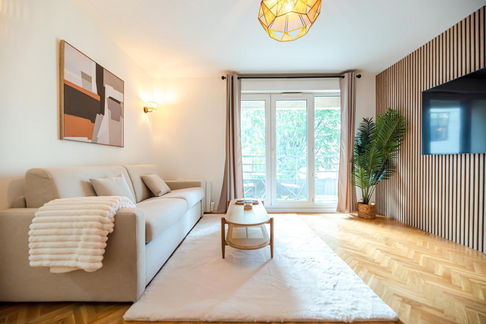 Appartamento Cia - Flat With Balcony In East Paris, Buttes Chaumont Parigi