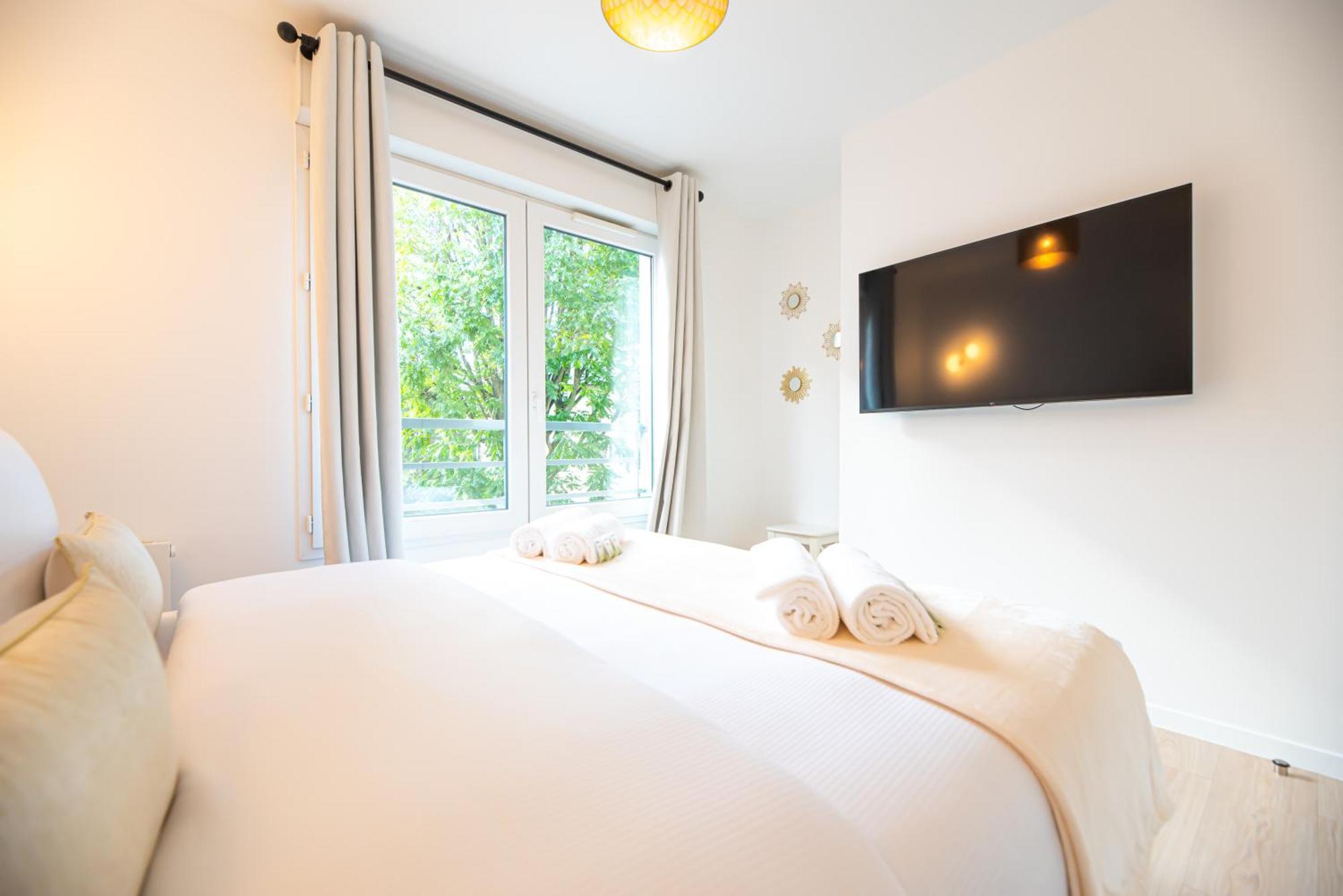 Cia - Flat With Balcony In East Paris, Buttes Chaumont Appartamento